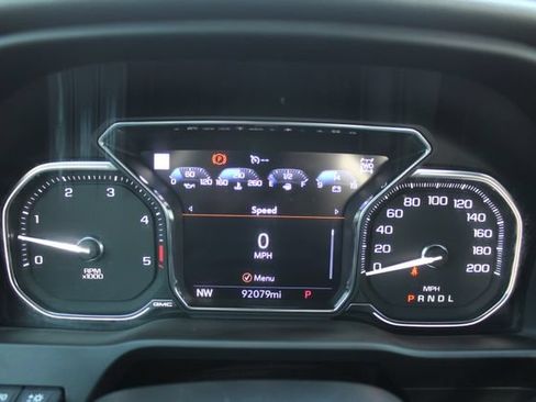 Used 2023 GMC Sierra 2500 Denali w/ Denali Ultimate Package AWD/4WD image 25