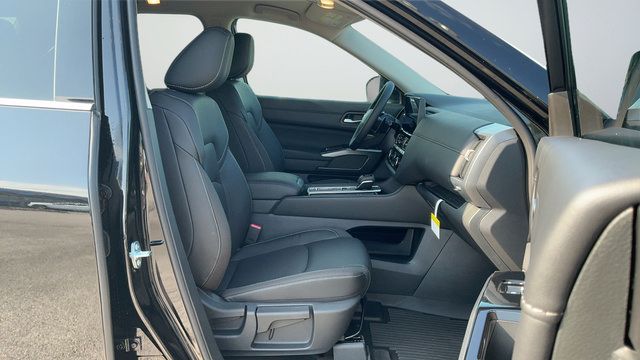 New 2026 Nissan Pathfinder SL FWD image 21