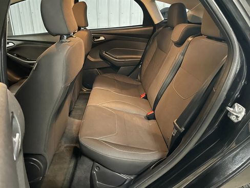 Used 2015 Ford Focus SE w/ Equipment Group 201A image 15