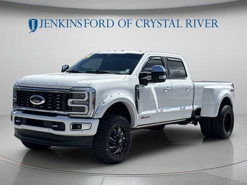 Used 2024 Ford F350 Platinum AWD/4WD image 10