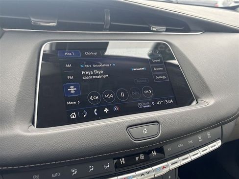 Certified 2023 Cadillac XT4 Premium Luxury w/ Cold Weather Package image 13