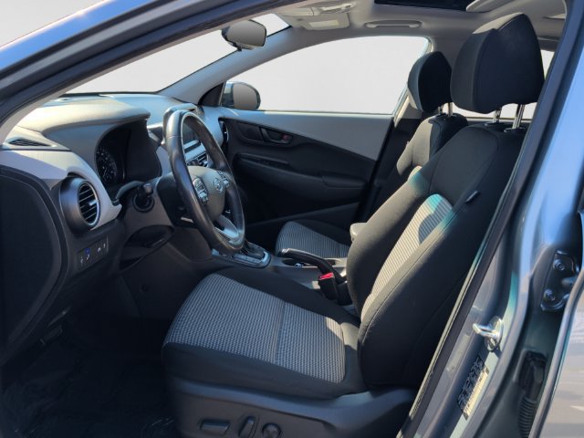 Used 2019 Hyundai Kona SEL w/ SEL Tech Package 02 FWD image 11