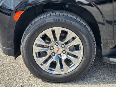 Used 2024 GMC Yukon Denali AWD/4WD image 8