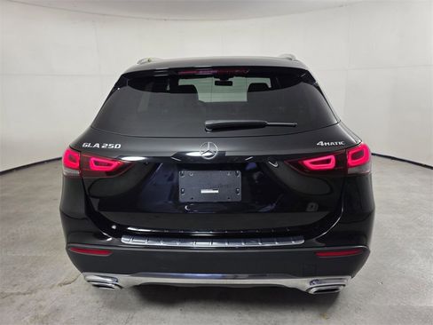 Certified 2023 Mercedes-Benz GLA 250 4MATIC image 5