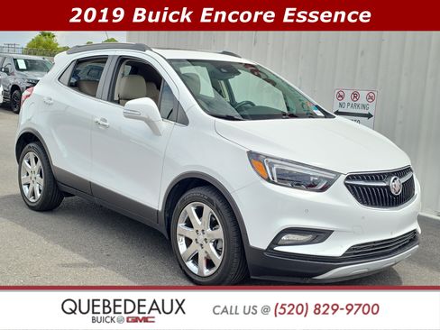 Used 2019 Buick Encore Essence w/ Experience Buick Package FWD image 1