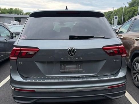 Certified 2024 Volkswagen Tiguan SE AWD/4WD image 11