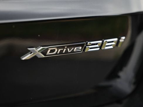 New 2026 BMW X1 xDrive28i w/ Technology Package AWD/4WD image 7