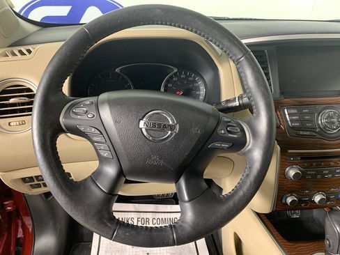 Used 2020 Nissan Pathfinder Platinum w/ Cargo Package FWD image 22