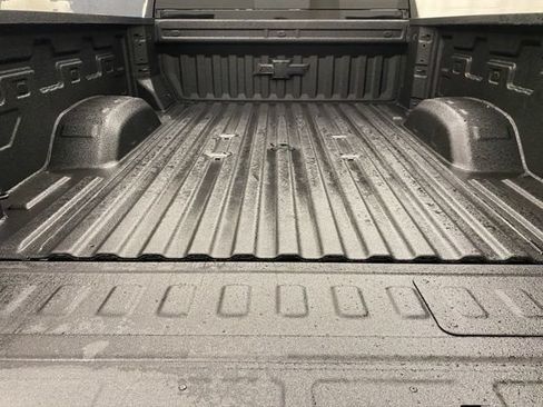 New 2026 Chevrolet Silverado 2500 High Country w/ Max Trailering Package AWD/4WD image 9