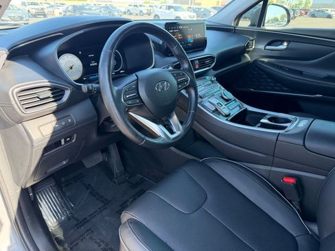 Used 2023 Hyundai Santa Fe Limited AWD/4WD image 2