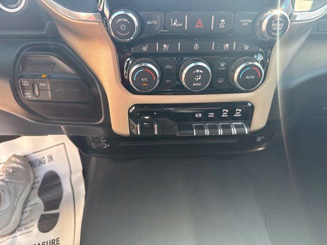 Used 2024 RAM 2500 Laramie w/ Safety Group AWD/4WD image 35