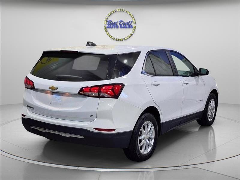 Used 2022 Chevrolet Equinox LT w/ Driver Convenience Package FWD image 6