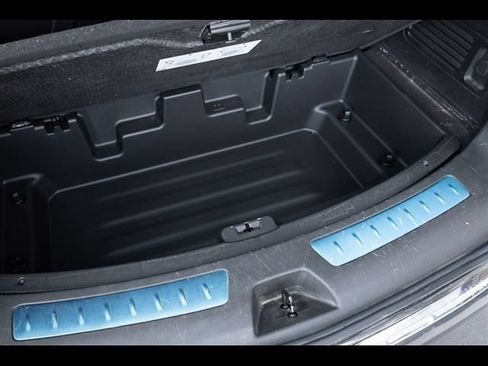Used 2023 Buick Enclave Essence w/ Sport Touring Edition FWD image 25