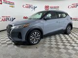 Used 2021 Nissan Kicks SV image 3