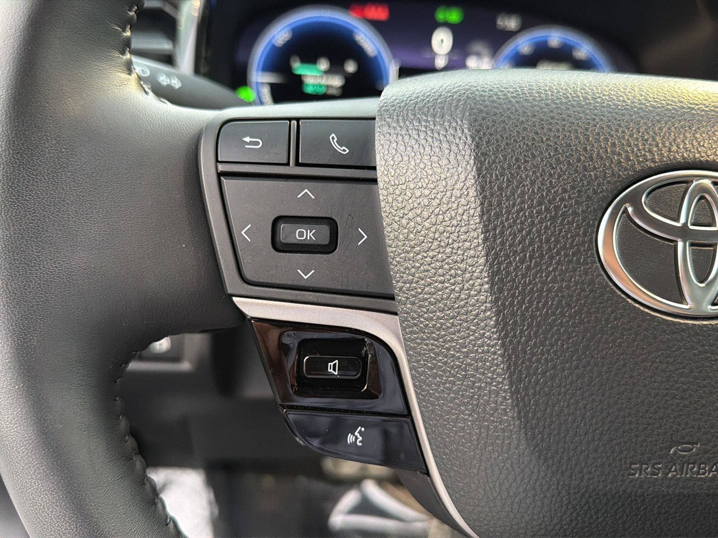 Certified 2025 Toyota Camry XSE FWD image 21