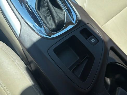 Used 2014 Buick Regal Premium FWD image 38