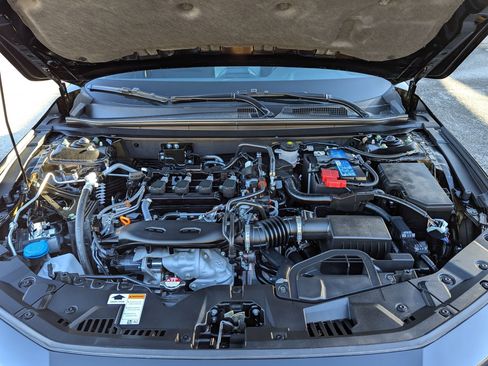 Used 2025 Honda Accord SE image 32