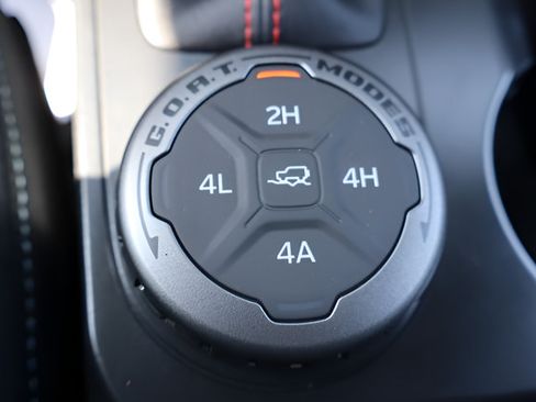 New 2026 Ford Bronco Heritage Edition AWD/4WD image 17