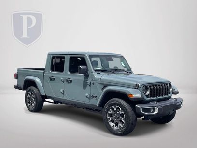 New 2026 Jeep Gladiator Sport