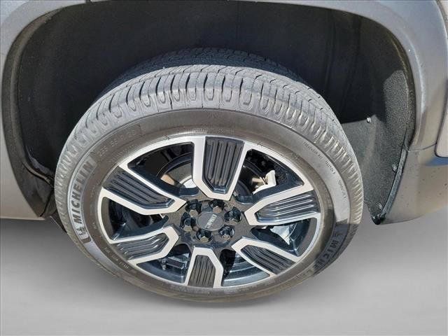 Used 2021 GMC Acadia SLT w/ Elevation Edition FWD image 12