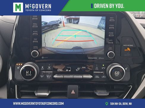 Used 2022 Toyota Highlander Bronze Edition image 19