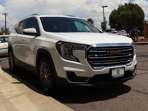 Used 2022 GMC Terrain SLT AWD/4WD image 18
