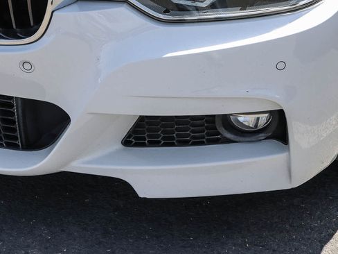 Used 2017 BMW 340i Sedan RWD image 4