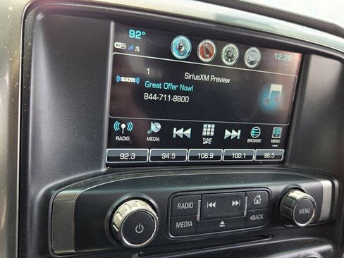 Used 2018 Chevrolet Silverado 1500 LT w/ All Star Edition RWD image 18