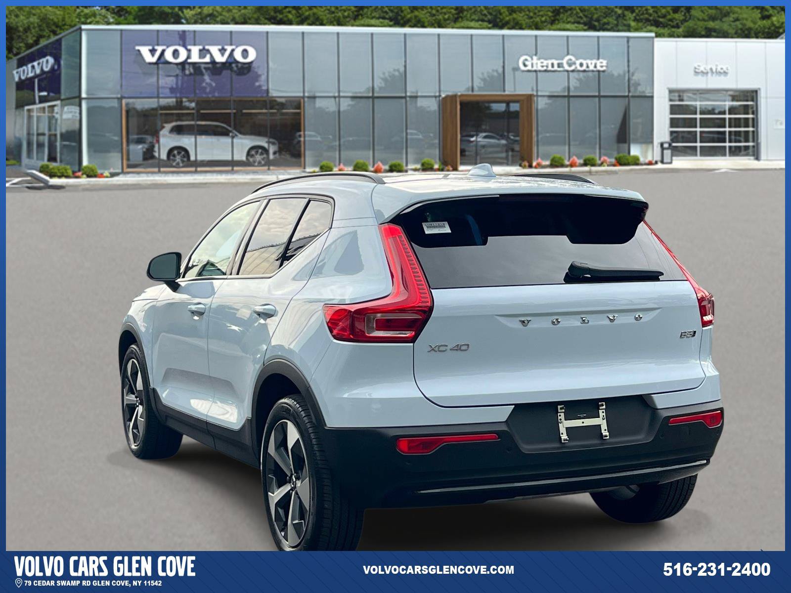 Used 2026 Volvo XC40 B5 Plus w/ Protection Package Premier AWD/4WD image 4