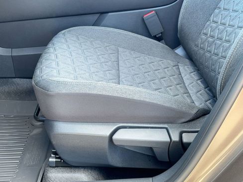 New 2026 Nissan Kicks SV w/ SV Premium Package image 13