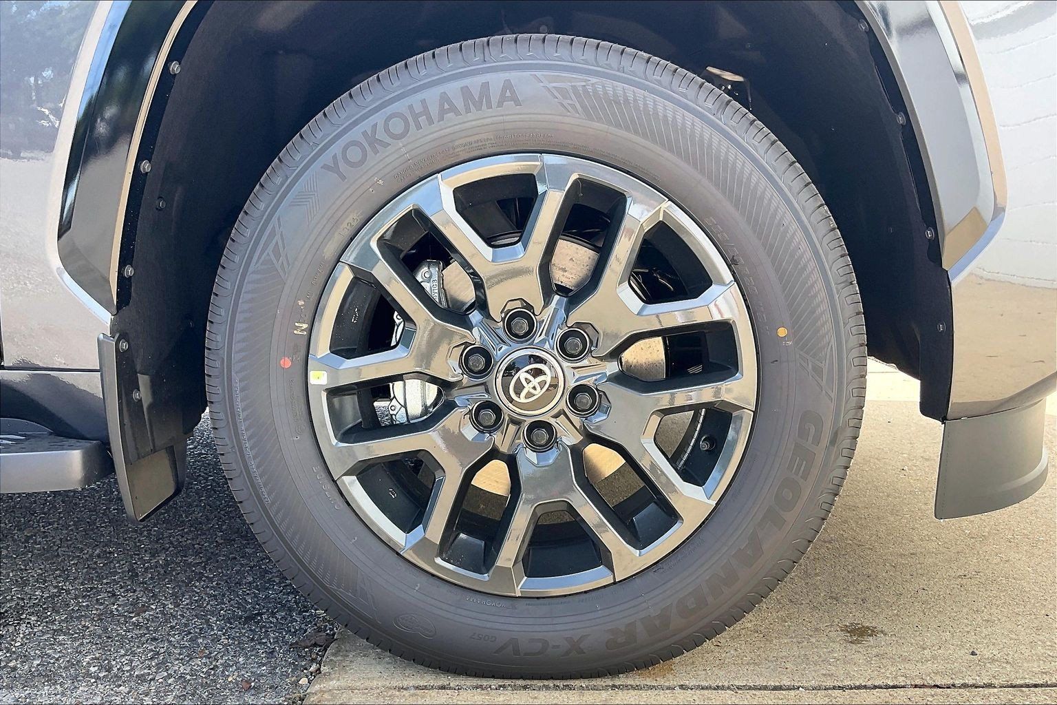 New 2026 Toyota Sequoia Platinum AWD/4WD image 15