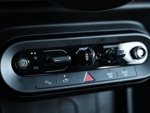 Used 2025 MINI Cooper S image 34