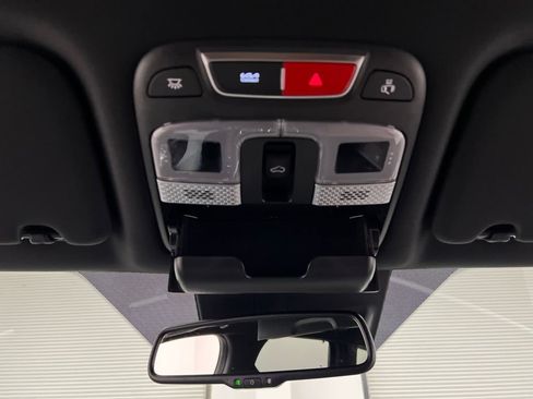 Used 2024 Kia Telluride EX w/ EX Captain's Chair Package image 71