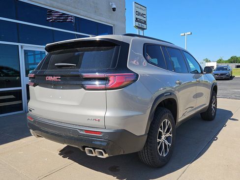 New 2026 GMC Acadia AT4 AWD/4WD image 4