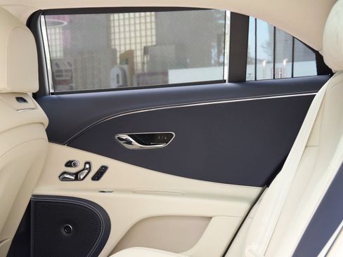 New 2026 Bentley Flying Spur Plug-In Hybrid AWD/4WD image 20