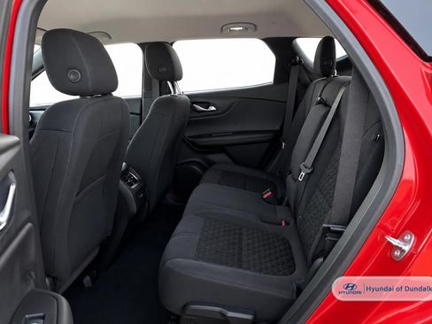 Used 2020 Chevrolet Blazer LT FWD image 12