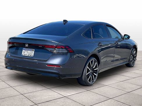 Used 2023 Honda Accord Touring image 15