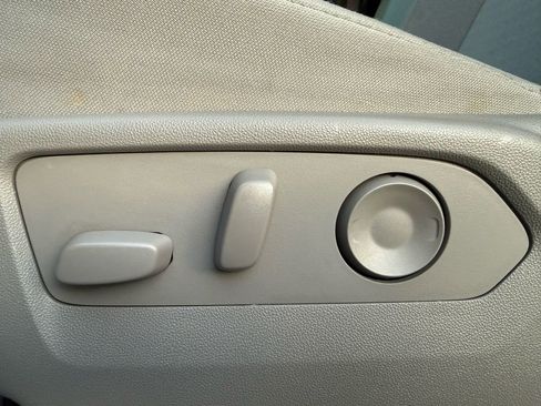 Used 2023 Chevrolet Silverado 1500 RST image 17