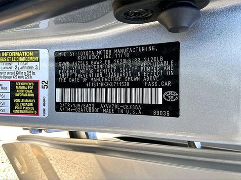 Used 2019 Toyota Camry L image 16