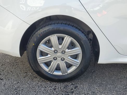 Used 2023 Kia Rio S image 30