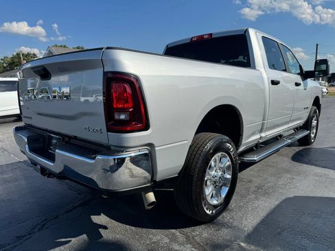 Used 2026 RAM 2500 Big Horn AWD/4WD image 3