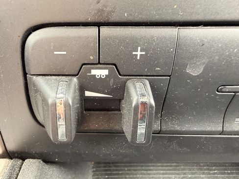Used 2017 RAM 1500 Big Horn AWD/4WD image 21