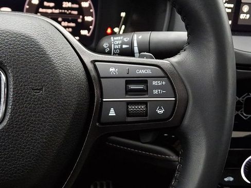 Certified 2023 Honda Accord Sport image 23