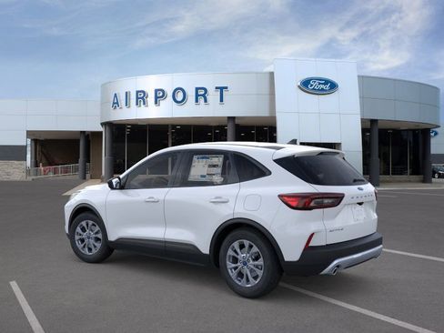 New 2026 Ford Escape Active FWD image 4