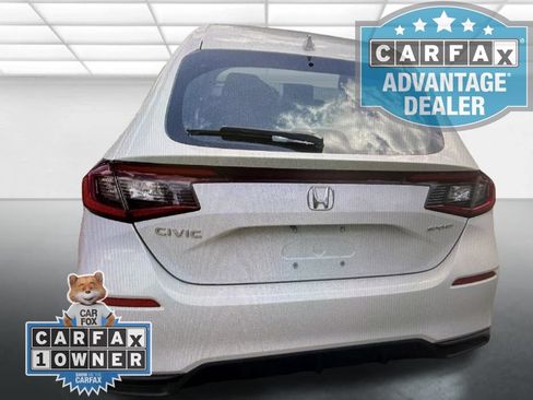 Used 2023 Honda Civic Sport image 2