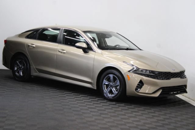Used 2021 Kia K5 LXS FWD image 1