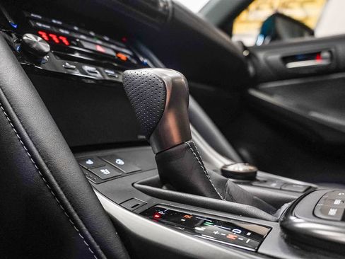 Used 2025 Lexus IS 350 F Sport RWD image 25