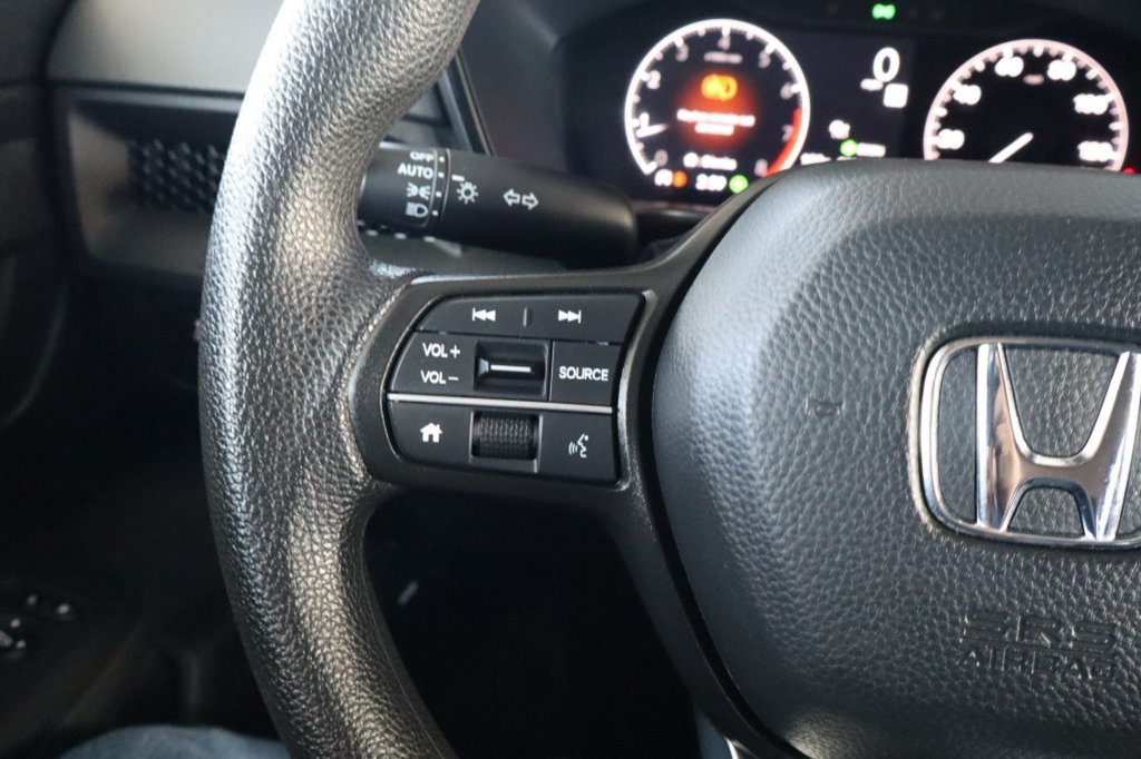 Used 2023 Honda CR-V LX image 23