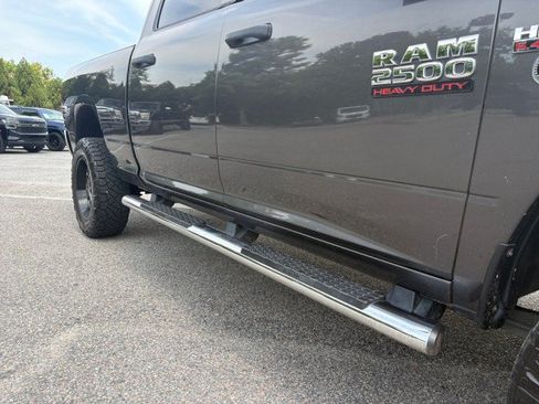 Used 2018 RAM 2500 Tradesman w/ Chrome Appearance Group AWD/4WD image 14