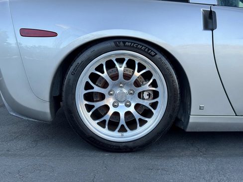 Used 2007 Chevrolet Corvette Coupe w/ Preferred Equipment Group RWD image 10